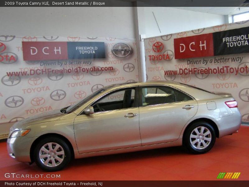 Desert Sand Metallic / Bisque 2009 Toyota Camry XLE