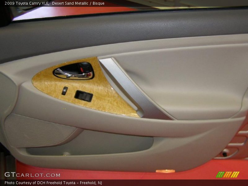 Desert Sand Metallic / Bisque 2009 Toyota Camry XLE
