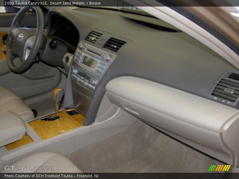 Desert Sand Metallic / Bisque 2009 Toyota Camry XLE
