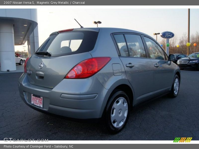 Magnetic Grey Metallic / Charcoal 2007 Nissan Versa S