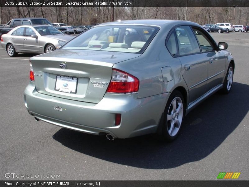 Seacrest Green Metallic / Warm Ivory 2009 Subaru Legacy 2.5i Sedan