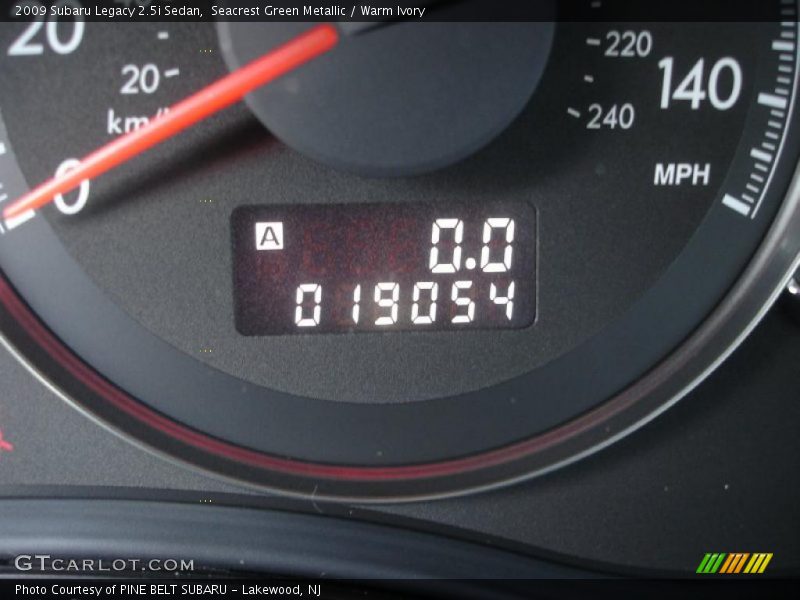 Seacrest Green Metallic / Warm Ivory 2009 Subaru Legacy 2.5i Sedan