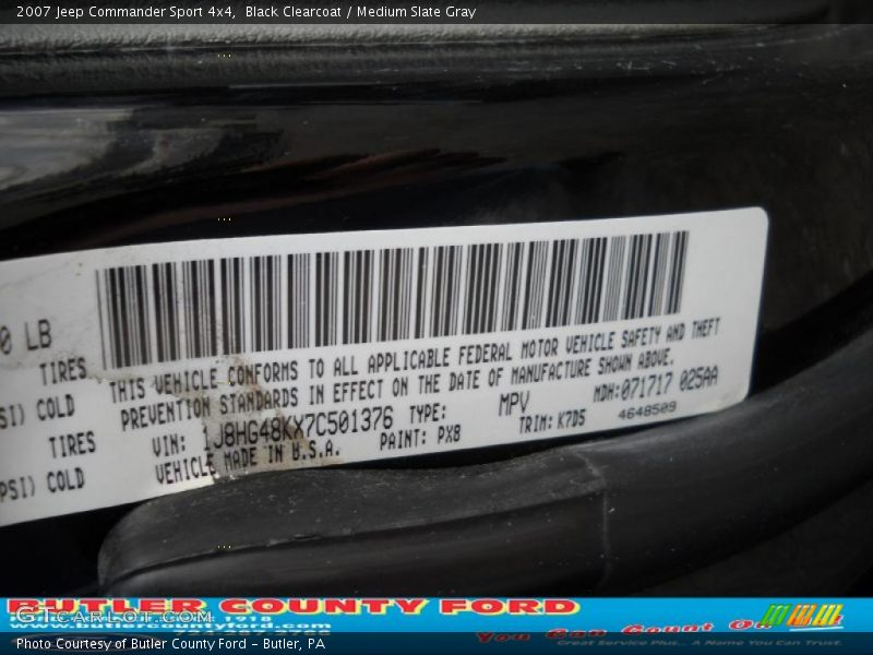 Black Clearcoat / Medium Slate Gray 2007 Jeep Commander Sport 4x4