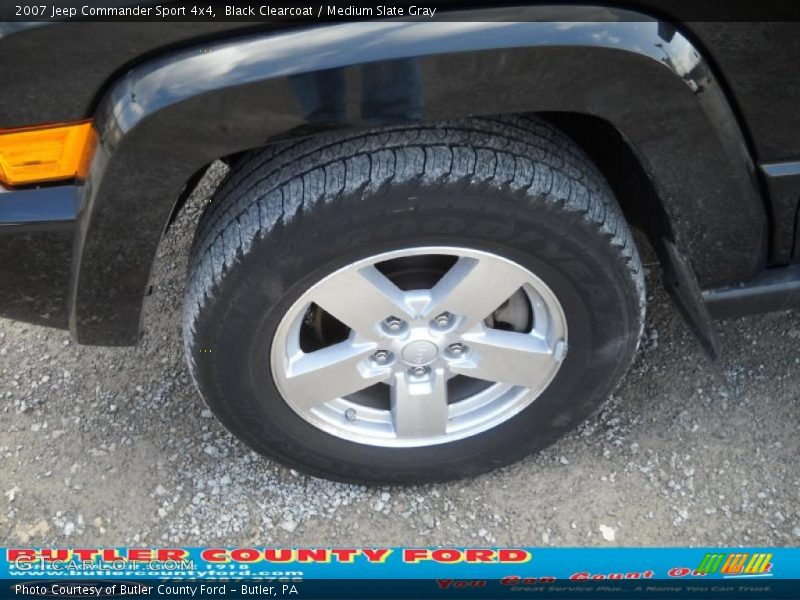 Black Clearcoat / Medium Slate Gray 2007 Jeep Commander Sport 4x4
