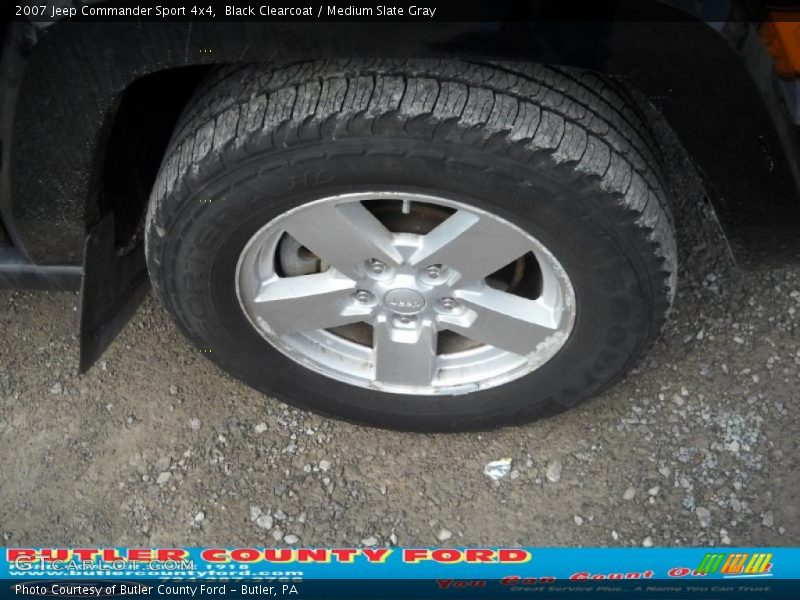 Black Clearcoat / Medium Slate Gray 2007 Jeep Commander Sport 4x4