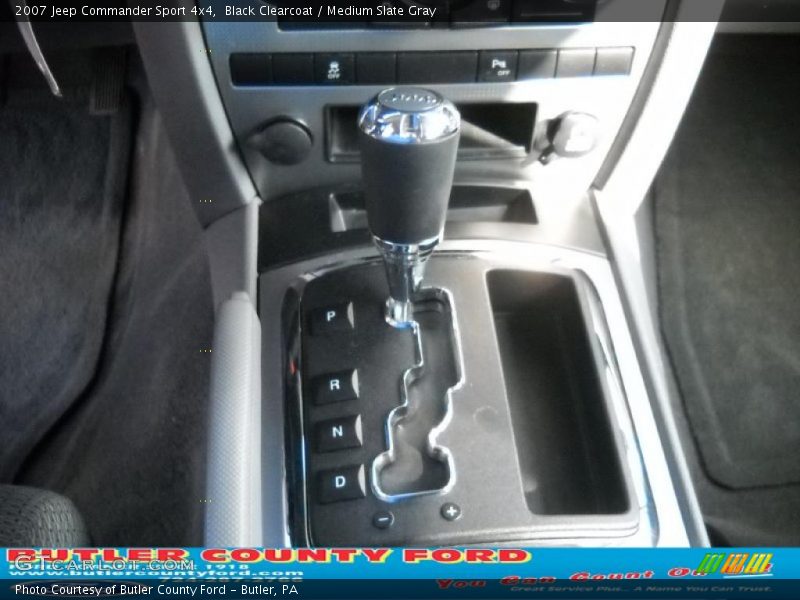 Black Clearcoat / Medium Slate Gray 2007 Jeep Commander Sport 4x4