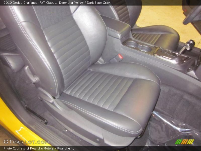 Detonator Yellow / Dark Slate Gray 2010 Dodge Challenger R/T Classic