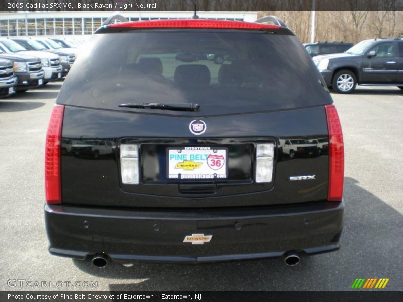 Black Raven / Light Neutral 2005 Cadillac SRX V6