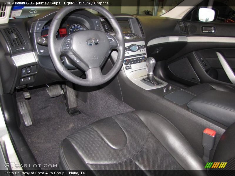 Dashboard of 2009 G 37 Journey Coupe