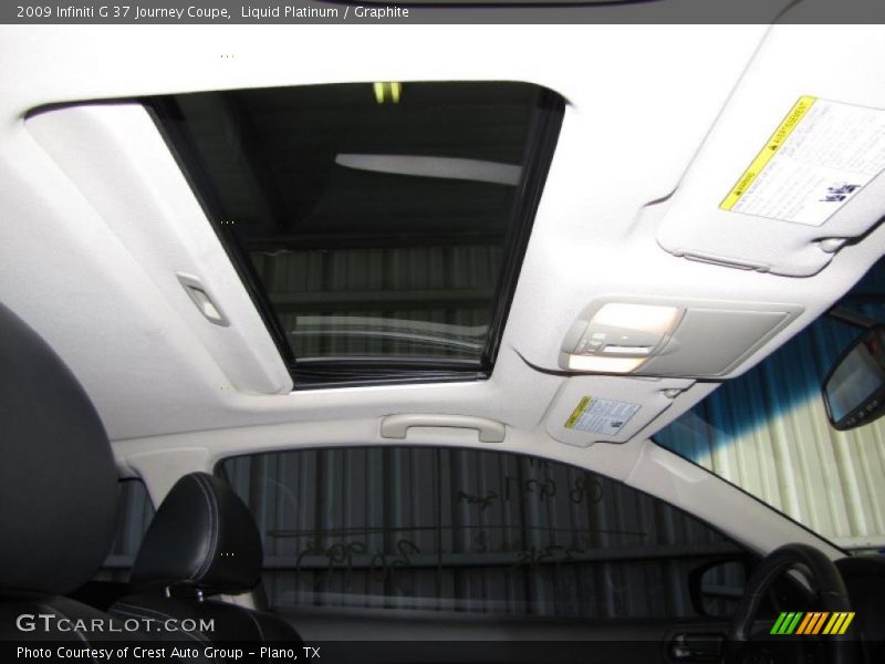 Sunroof of 2009 G 37 Journey Coupe
