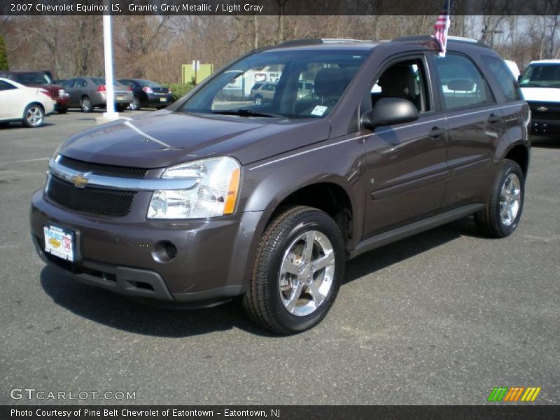 Granite Gray Metallic / Light Gray 2007 Chevrolet Equinox LS