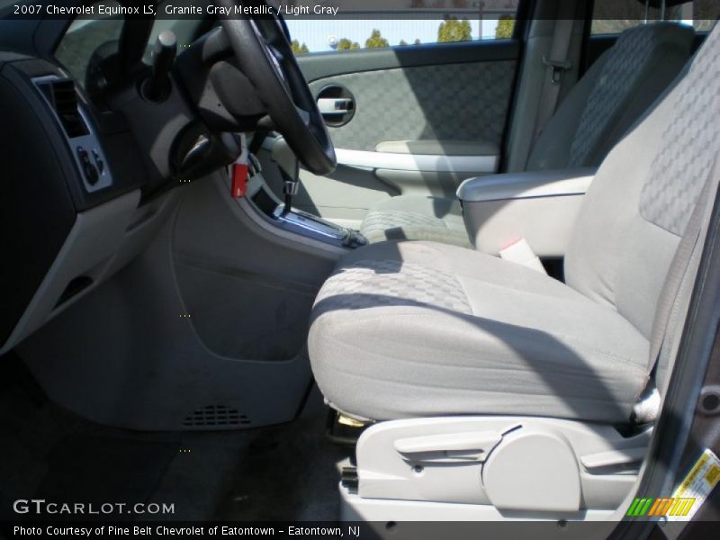 Granite Gray Metallic / Light Gray 2007 Chevrolet Equinox LS
