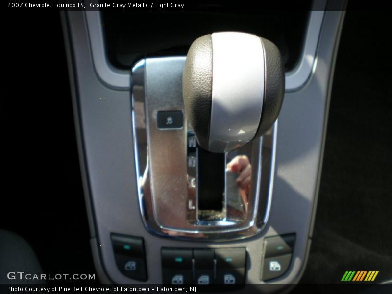 Granite Gray Metallic / Light Gray 2007 Chevrolet Equinox LS