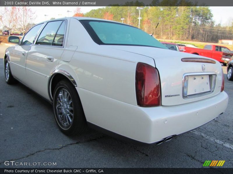 White Diamond / Oatmeal 2003 Cadillac DeVille DHS