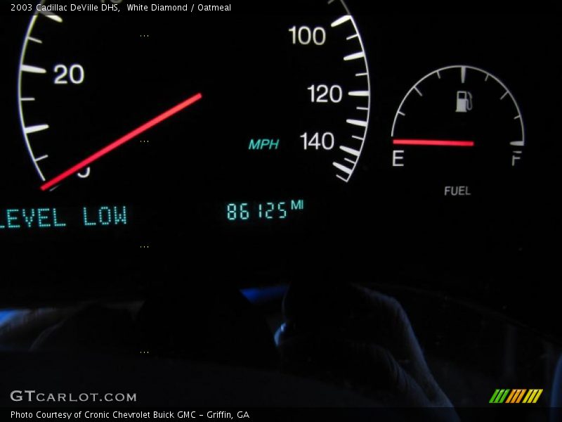 White Diamond / Oatmeal 2003 Cadillac DeVille DHS