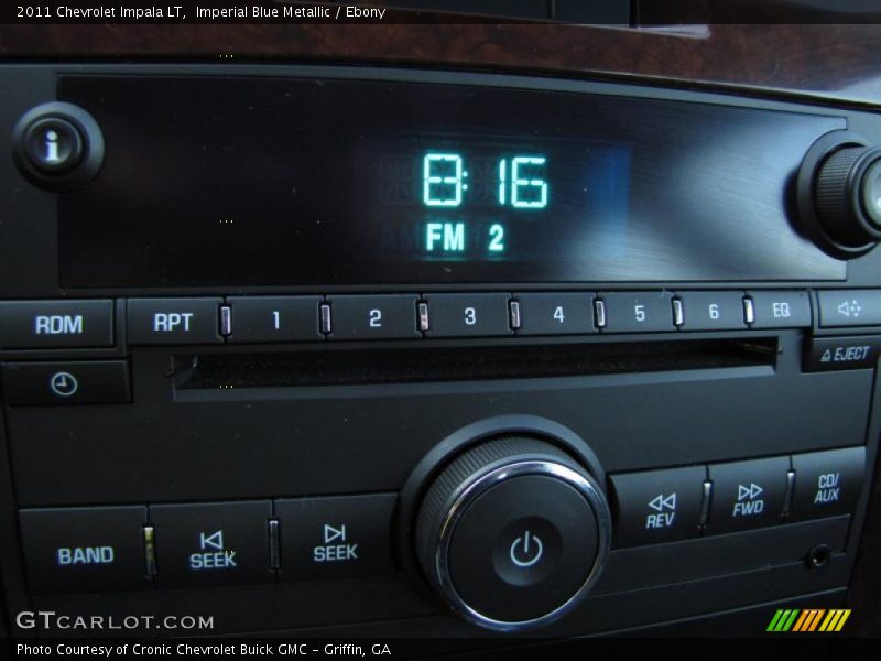 Controls of 2011 Impala LT