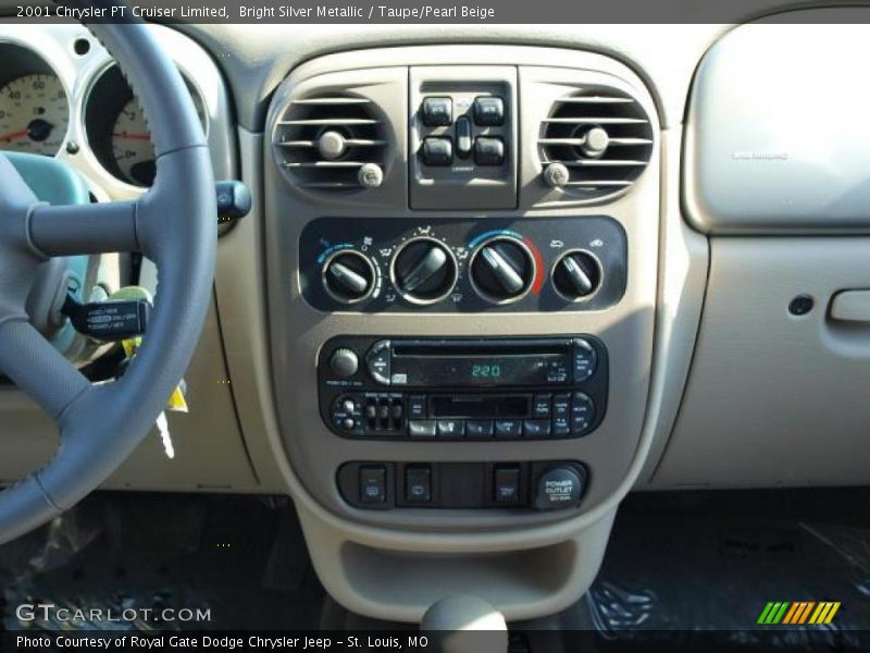 Bright Silver Metallic / Taupe/Pearl Beige 2001 Chrysler PT Cruiser Limited