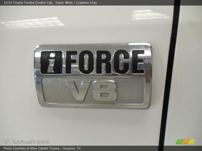 Super White / Graphite Gray 2010 Toyota Tundra Double Cab