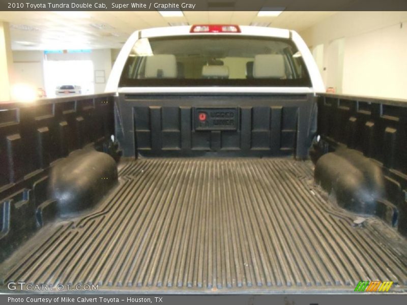 Super White / Graphite Gray 2010 Toyota Tundra Double Cab