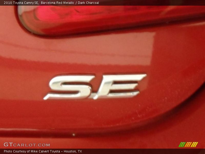 Barcelona Red Metallic / Dark Charcoal 2010 Toyota Camry SE