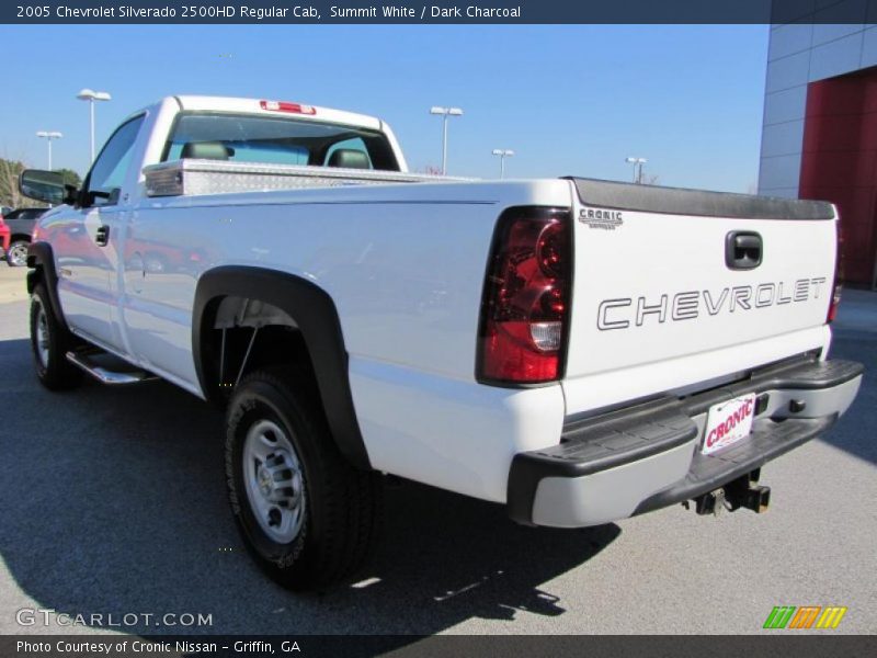 Summit White / Dark Charcoal 2005 Chevrolet Silverado 2500HD Regular Cab