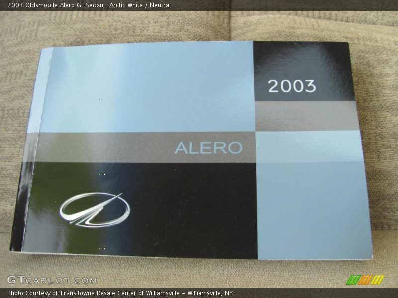Arctic White / Neutral 2003 Oldsmobile Alero GL Sedan