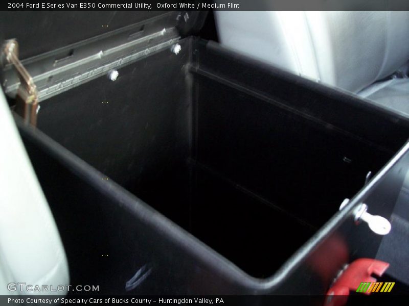 Oxford White / Medium Flint 2004 Ford E Series Van E350 Commercial Utility