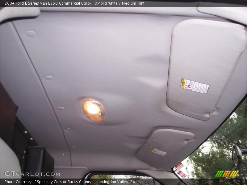 Oxford White / Medium Flint 2004 Ford E Series Van E350 Commercial Utility