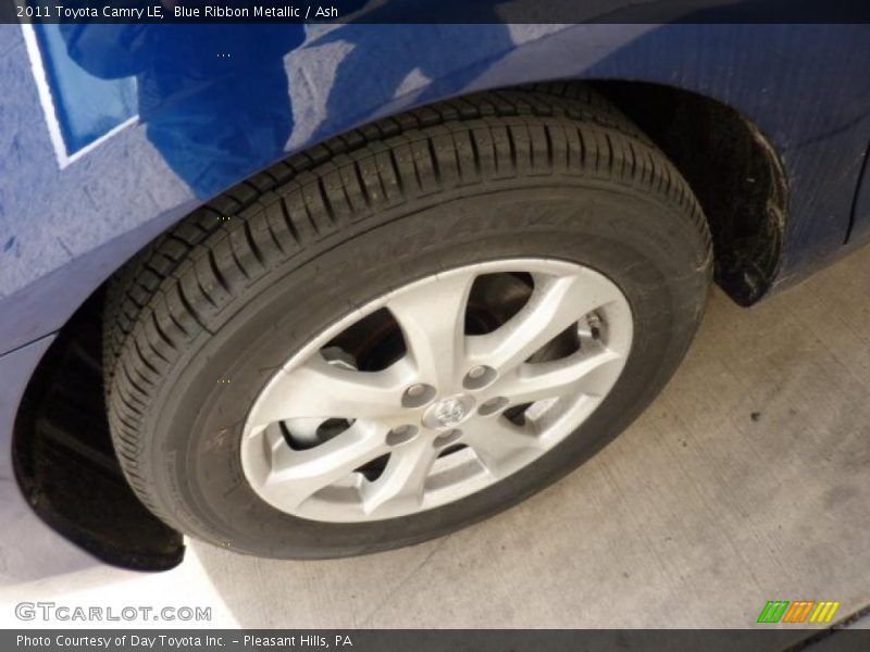 Blue Ribbon Metallic / Ash 2011 Toyota Camry LE