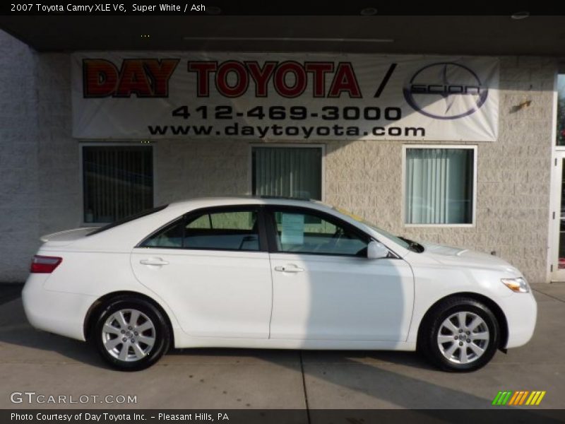 Super White / Ash 2007 Toyota Camry XLE V6