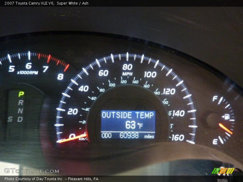 Super White / Ash 2007 Toyota Camry XLE V6