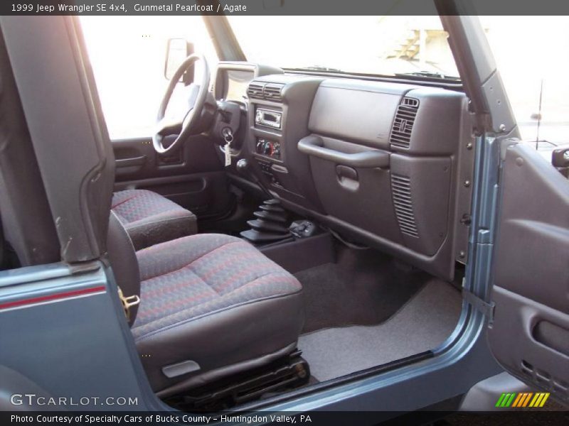  1999 Wrangler SE 4x4 Agate Interior