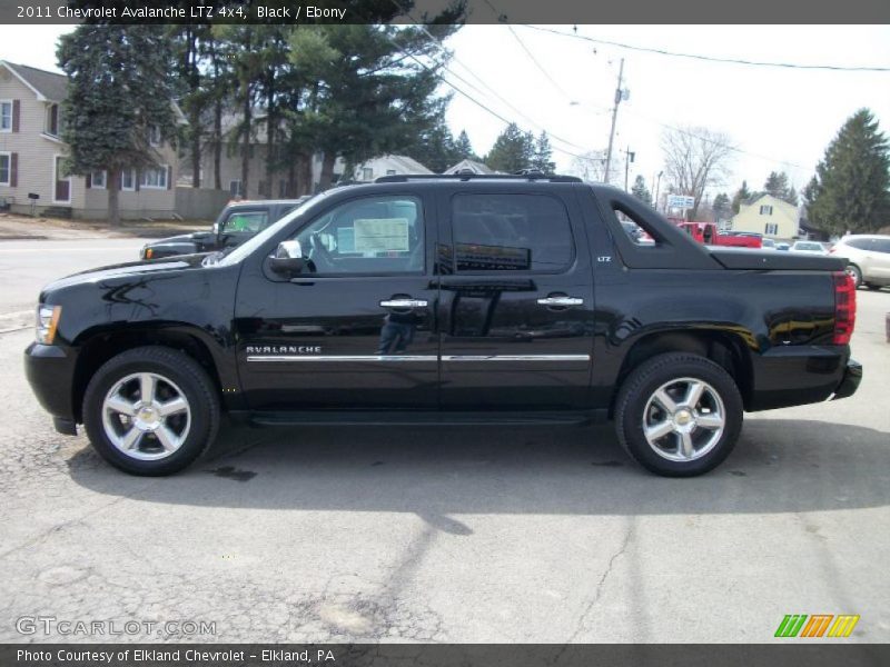 Black / Ebony 2011 Chevrolet Avalanche LTZ 4x4