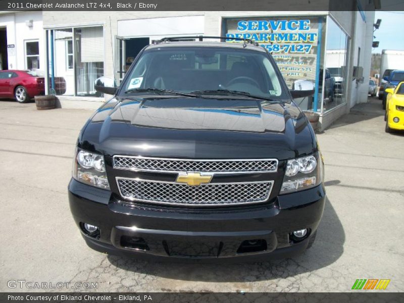 Black / Ebony 2011 Chevrolet Avalanche LTZ 4x4