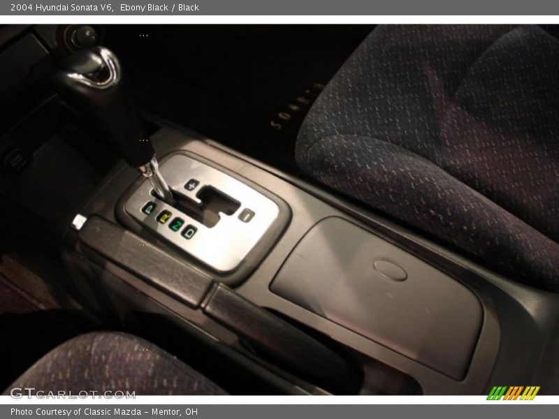 Ebony Black / Black 2004 Hyundai Sonata V6