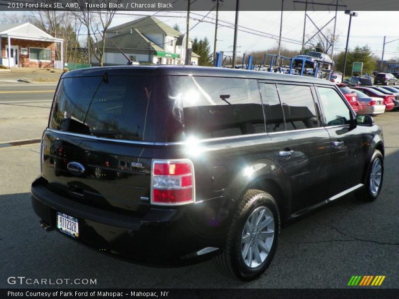 Tuxedo Black / Charcoal Black 2010 Ford Flex SEL AWD
