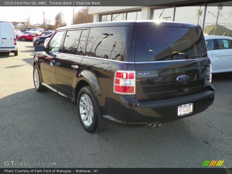 Tuxedo Black / Charcoal Black 2010 Ford Flex SEL AWD