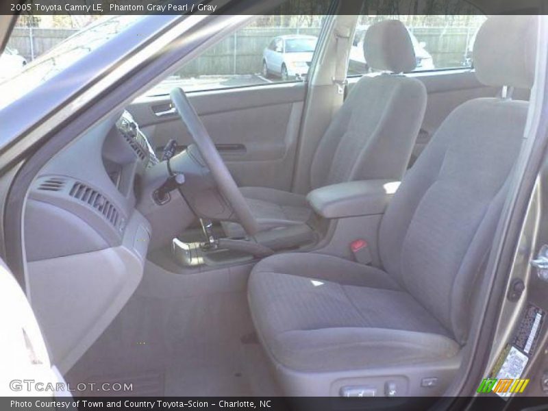 Phantom Gray Pearl / Gray 2005 Toyota Camry LE