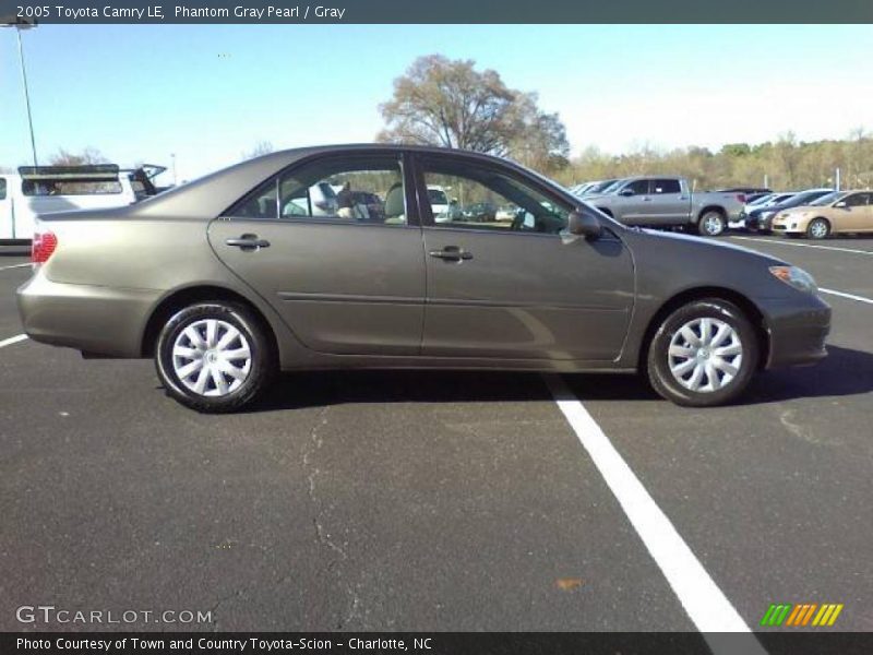 Phantom Gray Pearl / Gray 2005 Toyota Camry LE