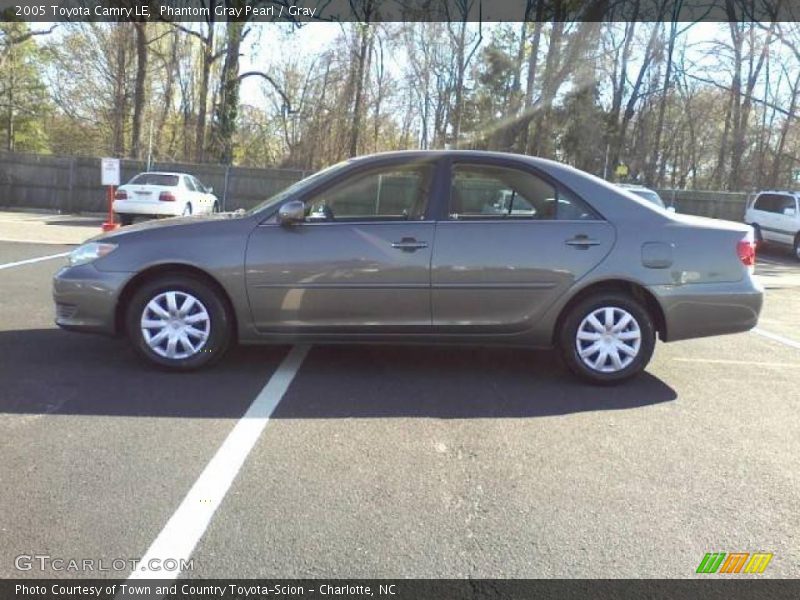 Phantom Gray Pearl / Gray 2005 Toyota Camry LE
