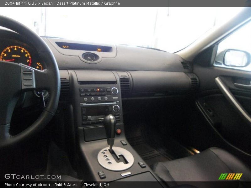 Desert Platinum Metallic / Graphite 2004 Infiniti G 35 x Sedan