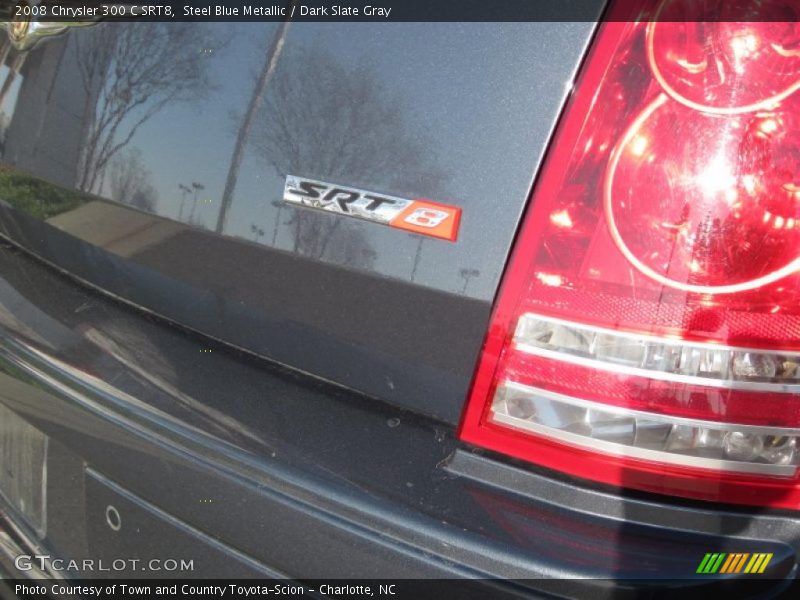  2008 300 C SRT8 Logo