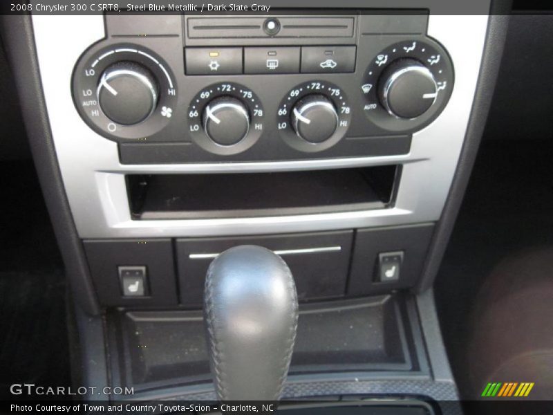 Controls of 2008 300 C SRT8