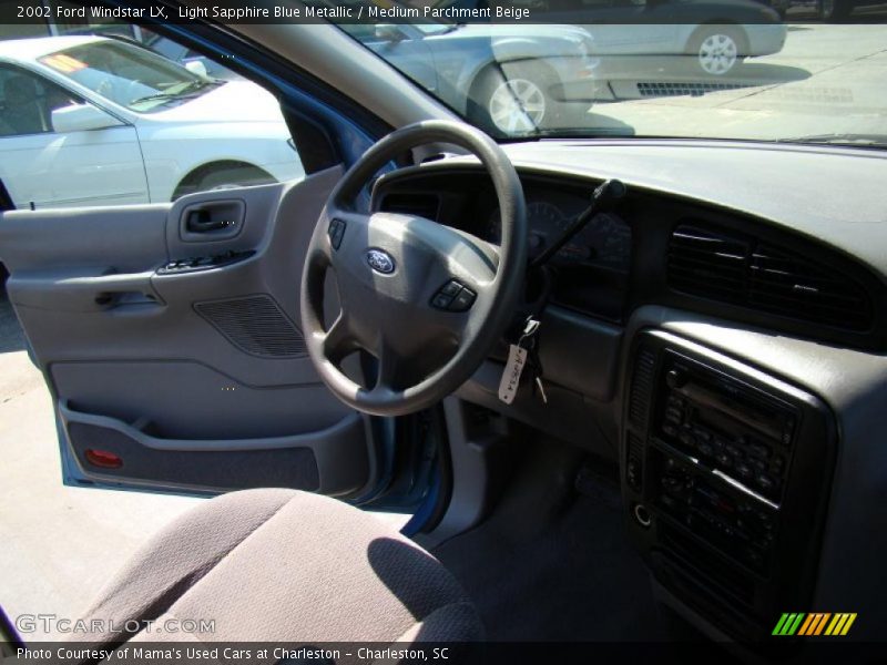 Light Sapphire Blue Metallic / Medium Parchment Beige 2002 Ford Windstar LX