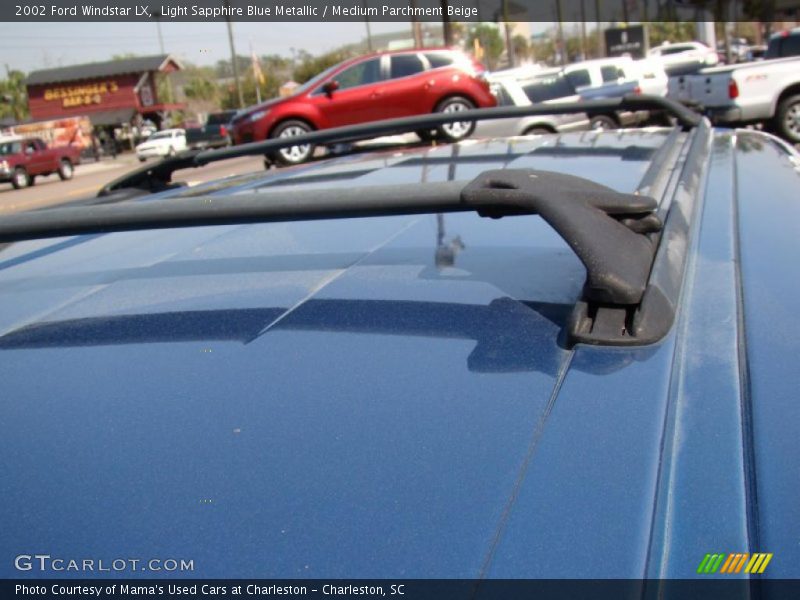 Light Sapphire Blue Metallic / Medium Parchment Beige 2002 Ford Windstar LX