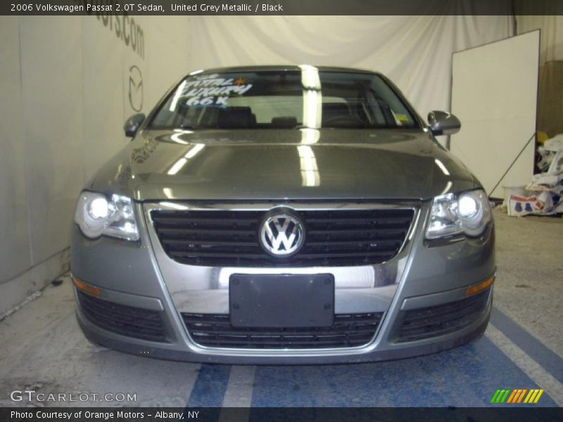 United Grey Metallic / Black 2006 Volkswagen Passat 2.0T Sedan