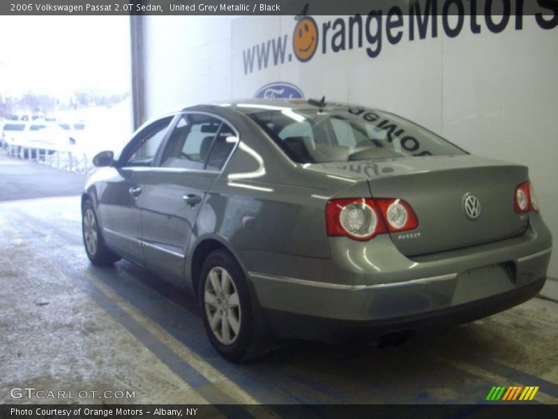 United Grey Metallic / Black 2006 Volkswagen Passat 2.0T Sedan