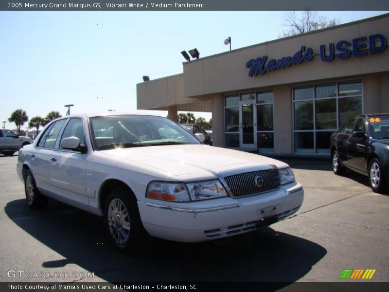 Vibrant White / Medium Parchment 2005 Mercury Grand Marquis GS