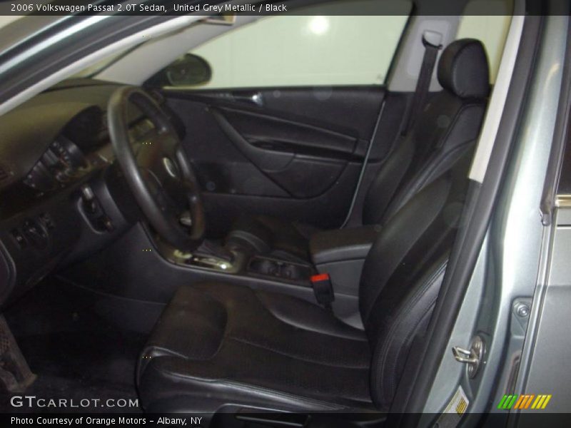 United Grey Metallic / Black 2006 Volkswagen Passat 2.0T Sedan