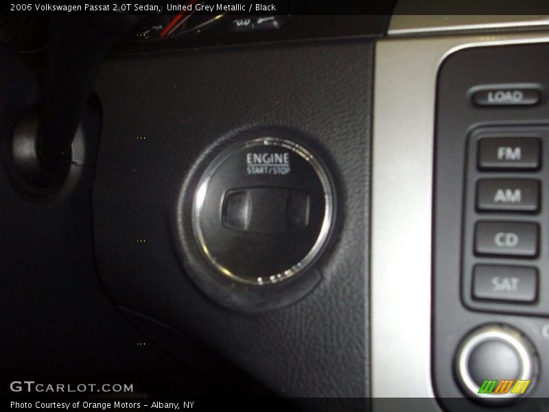 United Grey Metallic / Black 2006 Volkswagen Passat 2.0T Sedan